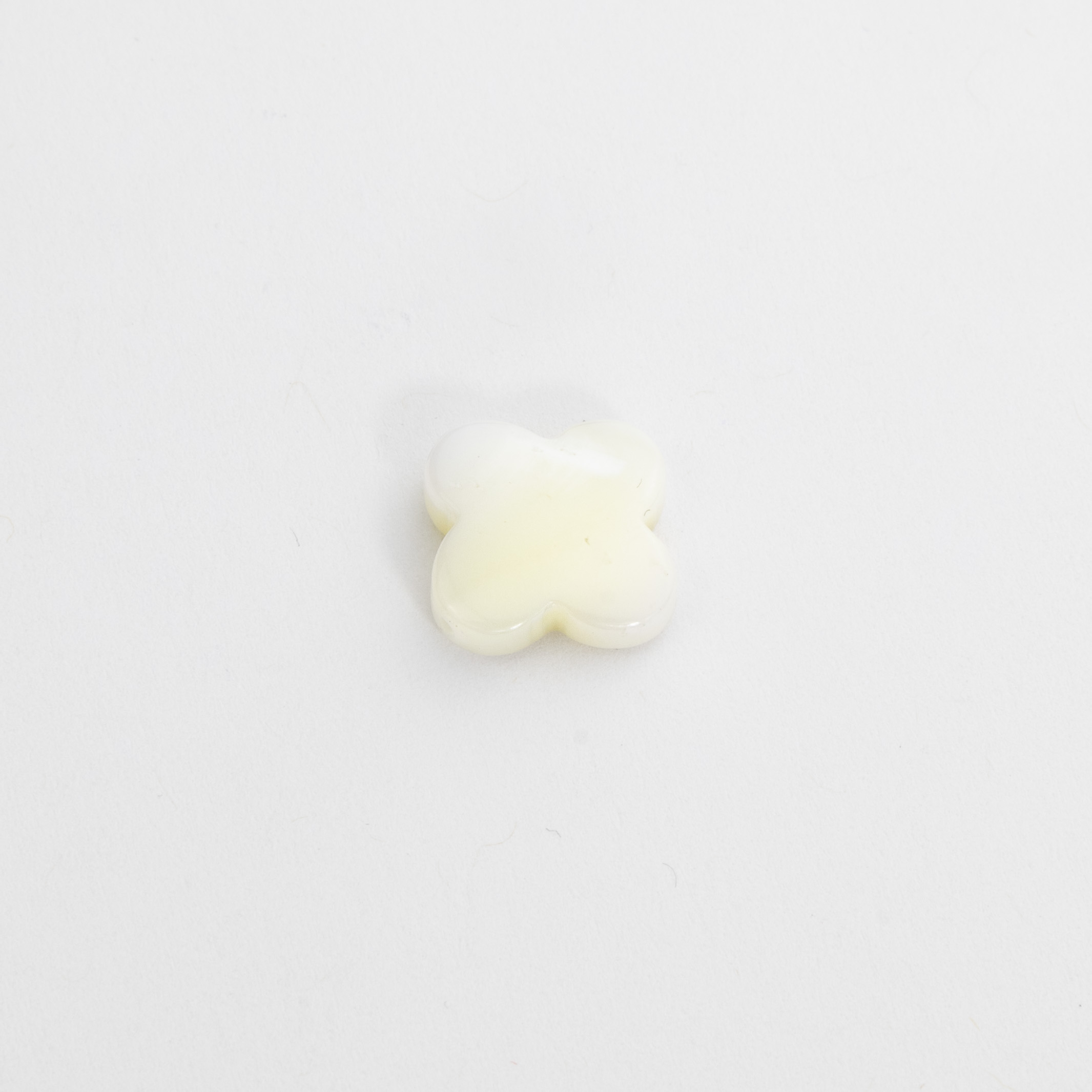 18968 Shell Clover Spacer  14mm